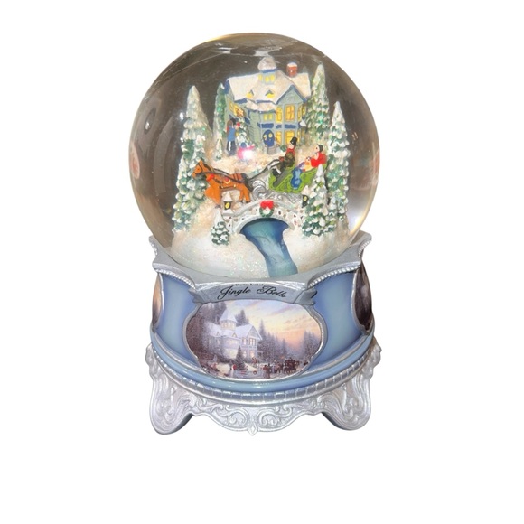 The Bradford Exchange Thomas Kinkade Jingle Bells Christmas Musical Snowglobe - Picture 4 of 6
